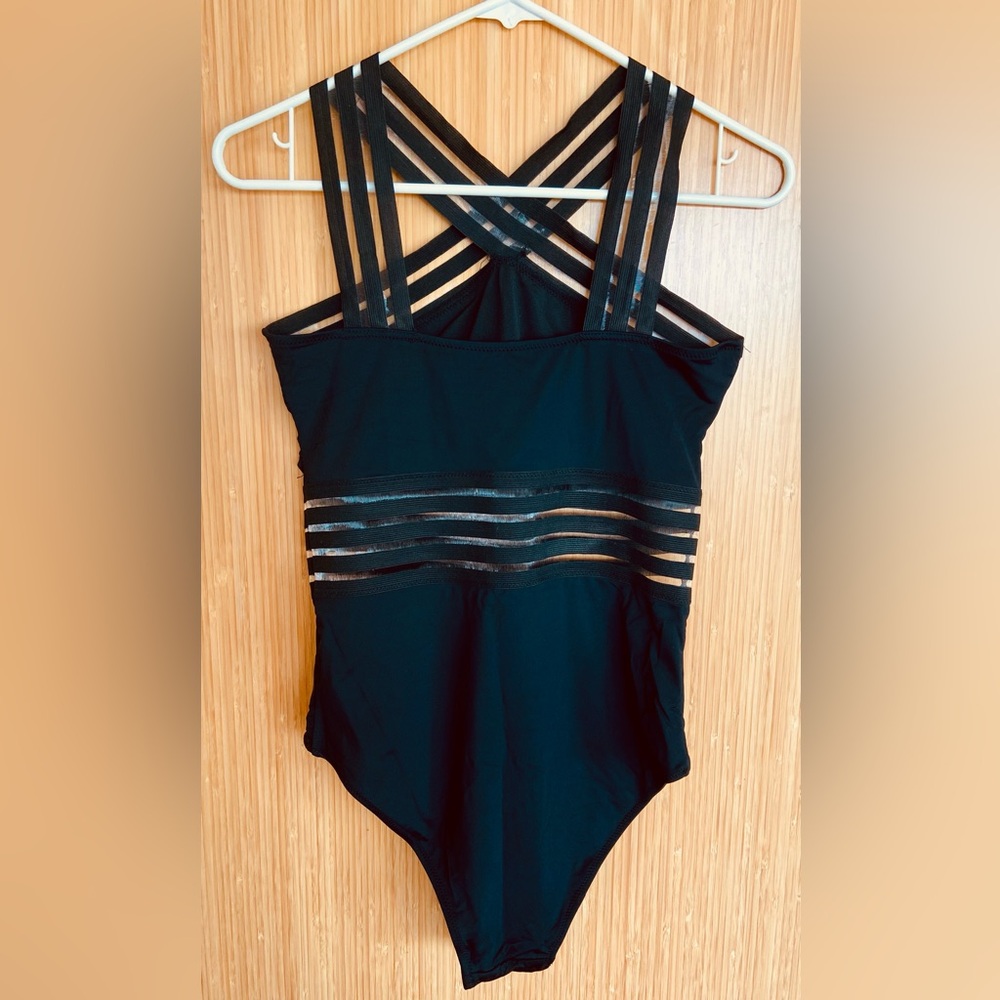 Elegant Black Strappy Women's Swimsuit